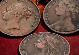 The Faces of Queen Victoria Collection
